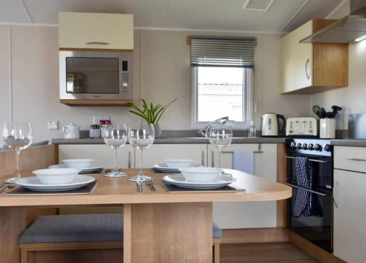 Brand New 2 Bedroom Lodge Perfect For Families Morecambe Eksteriør bilde
